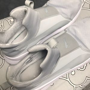 Women's Puma sneakers